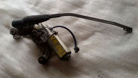 Wischermotor hinten Mit Arm<br>MAZDA 323 C V (BA) 1.5 16V