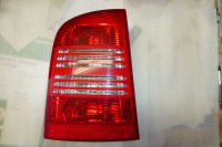 Rckleuchte / Heckleuchte / Rcklicht links 1U9945095B / 1U9945111B mit Lampentrger<br>SKODA OCTAVIA COMBI (1U5) 2.0