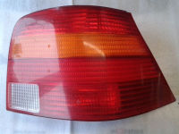 Rckleuchte / Heckleuchte / Rcklicht rechts 1J6945096Q ohne Lampentrger<br>VW GOLF IV (1J1) 1.6