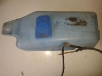 Behlter Scheibenwaschanlage vorne mit Pumpe 333955651, 867955453D<br>VW POLO (86C, 80) 1.0  KAT
