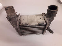 Ladeluftkhler 1H0145805B, 1H0121283,1H0145762AB, ,1H0145762T<br>VW GOLF III VARIANT (1H5) 1.9 TDI