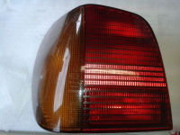 Rckleuchte / Heckleuchte / Rcklicht links 6N0945096B rauchgrau, dunkel, mit Lampentrger 962565<br>VW POLO (6N1) 50 1.0