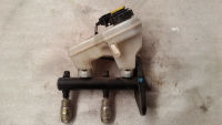 Hauptbremszylinder mit Behlter<br>FORD FIESTA IV (JA_, JB_) 1.3I