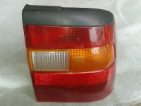 Rckleuchte / Heckleuchte / Rcklicht rechts mit Lampentrger 394.240<br>OPEL VECTRA A (86_, 87_) 2.5 V6