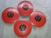 Radabdeckung / Radkappen / Radzierblenden Nabenabdeckung, Felgendeckel,Farbe: rot (1Satz=4Stck)<br>VW GOLF III (1H1) 1,4