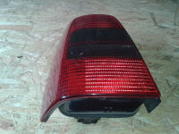 Rckleuchte / Heckleuchte / Rcklicht links mit Lampentrger, rot- schwarz<br>VW GOLF III VARIANT (1H5) 1.9 TDI