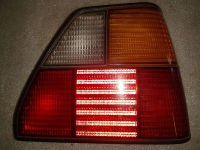 Rckleuchte / Heckleuchte / Rcklicht rechts ROT GELB WEISS<br>VW GOLF II