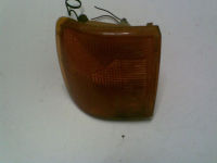 Blinker rechts vorn 84FG13368AA (gelb) mit Lampentrger<br>FORD FIESTA II (FBD) 1.0 (FBD)