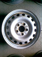 Felge Stahl / Stahlfelgen 5,5JX15H2 ET60 LK=5X112X66,5 silber<br>MERCEDES-BENZ VITO BUS (638) 108 CDI 2.2