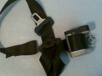 Sicherheitsgurt links vorn 33009758 (3 Trer)<br>OPEL ASTRA G CC (F48_, F08_) 1.6