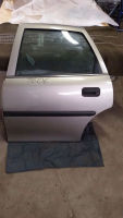 Tr links hinten T4 mit Lackkratzer und Gebrauchtspuren<br>OPEL VECTRA B (36_) 1.6 I 16V