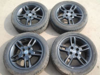 Komplettrad:185/55R15 82H Auf Aluminiumfelge 6JX15 H2 ET33 LK4X98X58 1 Satz (je 4 Stück)