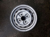 Stahlfelge 4.5JX13 CH ET46 LK4X114,3X67