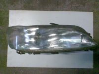 Hauptscheinwerfer rechts 88203989D H4 inkl. Leuchtweitenregulierung<br>PEUGEOT 306 (7B, N3, N5) 1.4 SL
